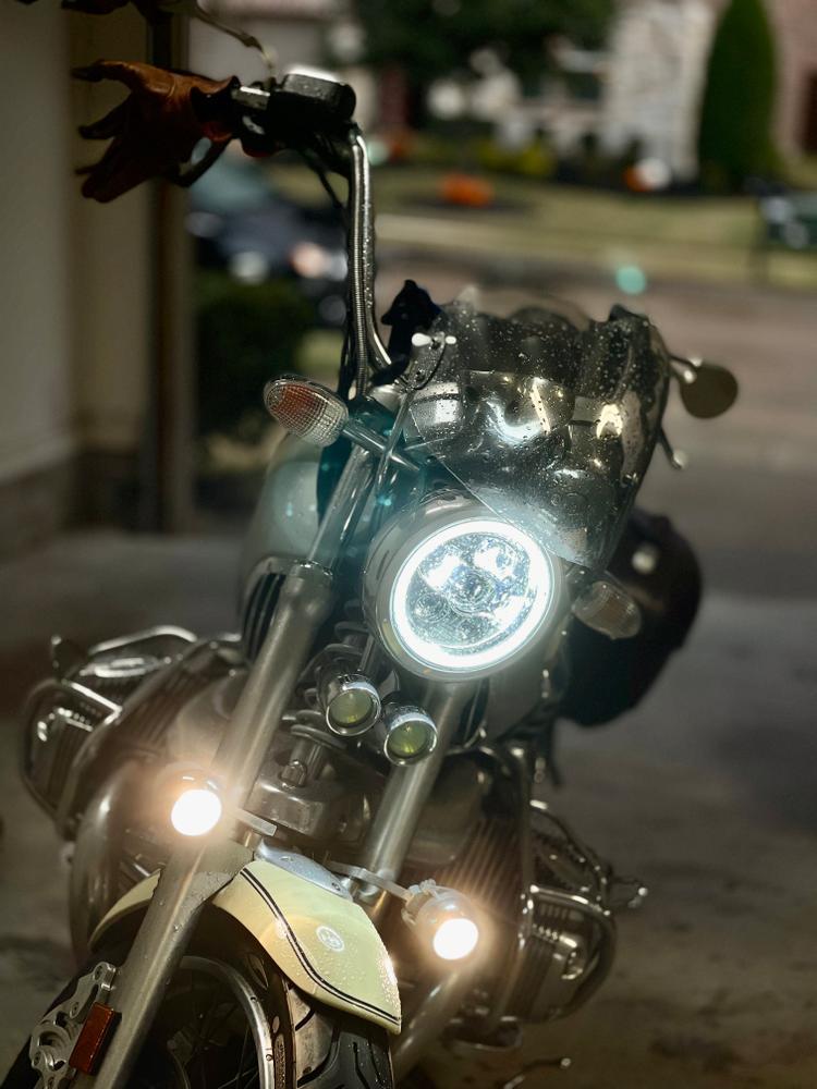 Eagle Lights 7" LED Headlight Kit for BMW R100R, R100T, R1150R, R1200C and R850 Models