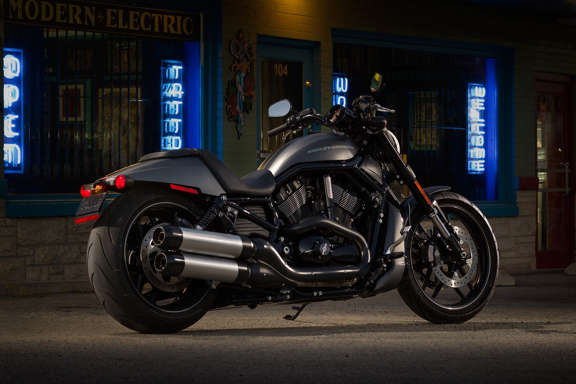 Harley Davidson Street Rod / V Rod Headlights